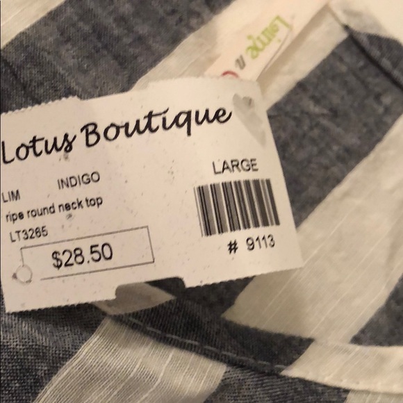 Top - Picture 3 of 6